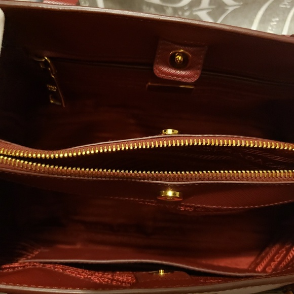 Prada Saffiano {Cerise} (SOLD VIA Ⓜ️) - Picture 5 of 5